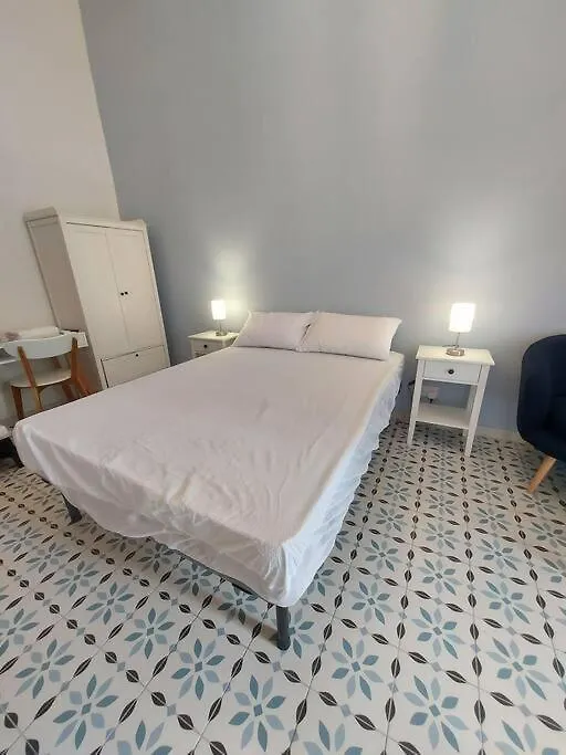 Studio Suite Near Valletta Il-Furjana 0*,